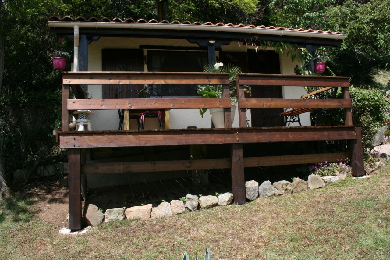 The Petite Chalet Chambre D'Hotes L'Isle-Jourdain  المظهر الخارجي الصورة