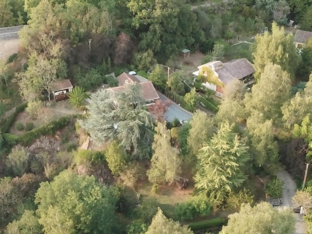 The Petite Chalet Chambre D'Hotes L'Isle-Jourdain  المظهر الخارجي الصورة